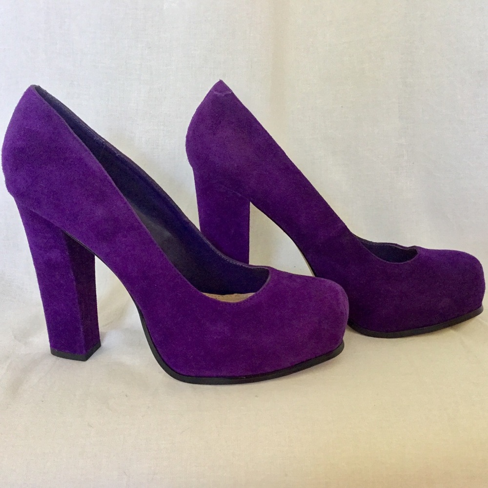 PURPLE SUEDE STEVE MADDEN PLATFORM PUMPS EUC